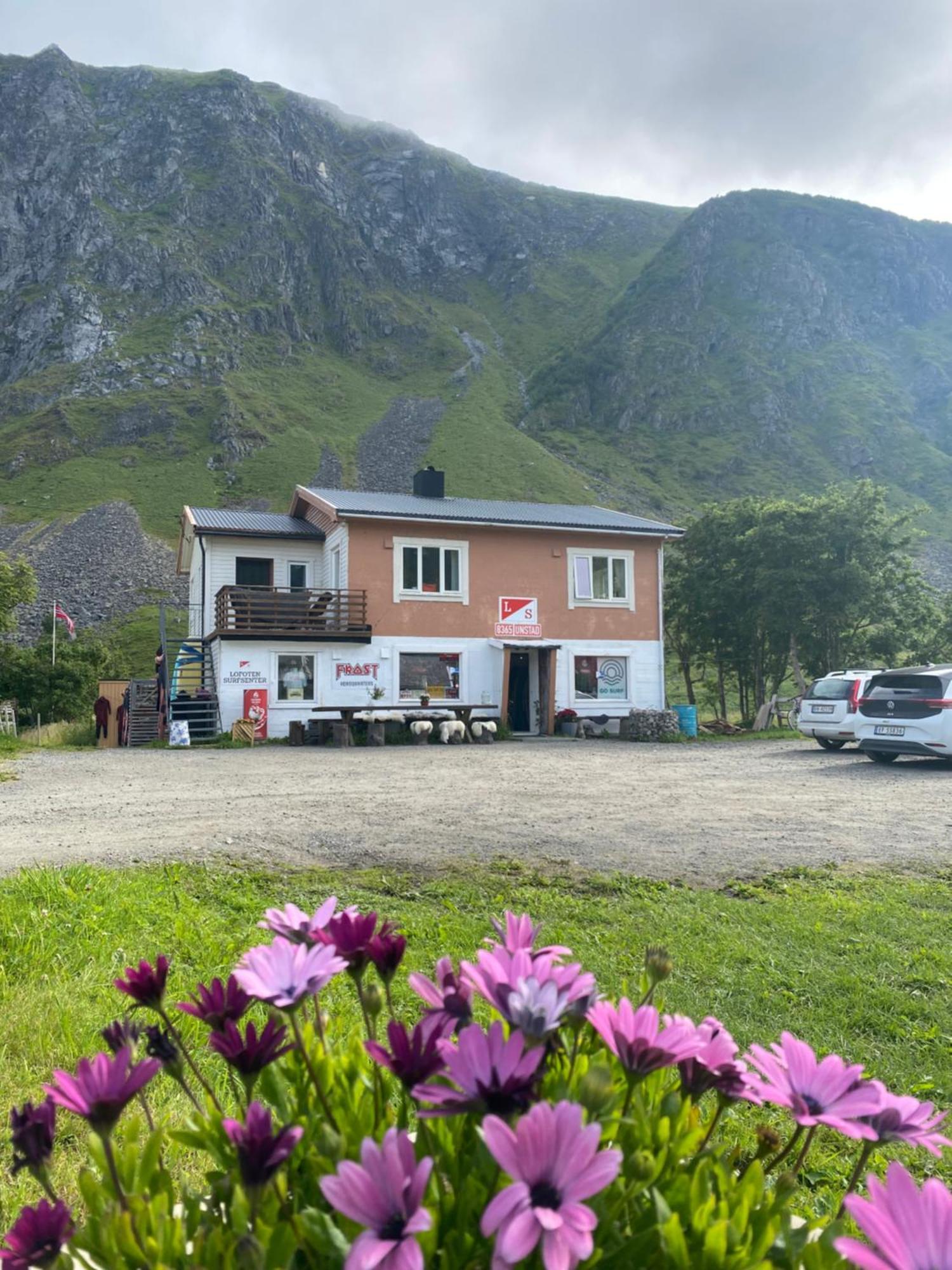 Unstad Surfpacker Unnstad ภายนอก รูปภาพ